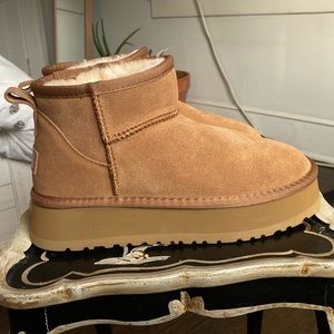 Sherpa lined platform mini boot DUPE
